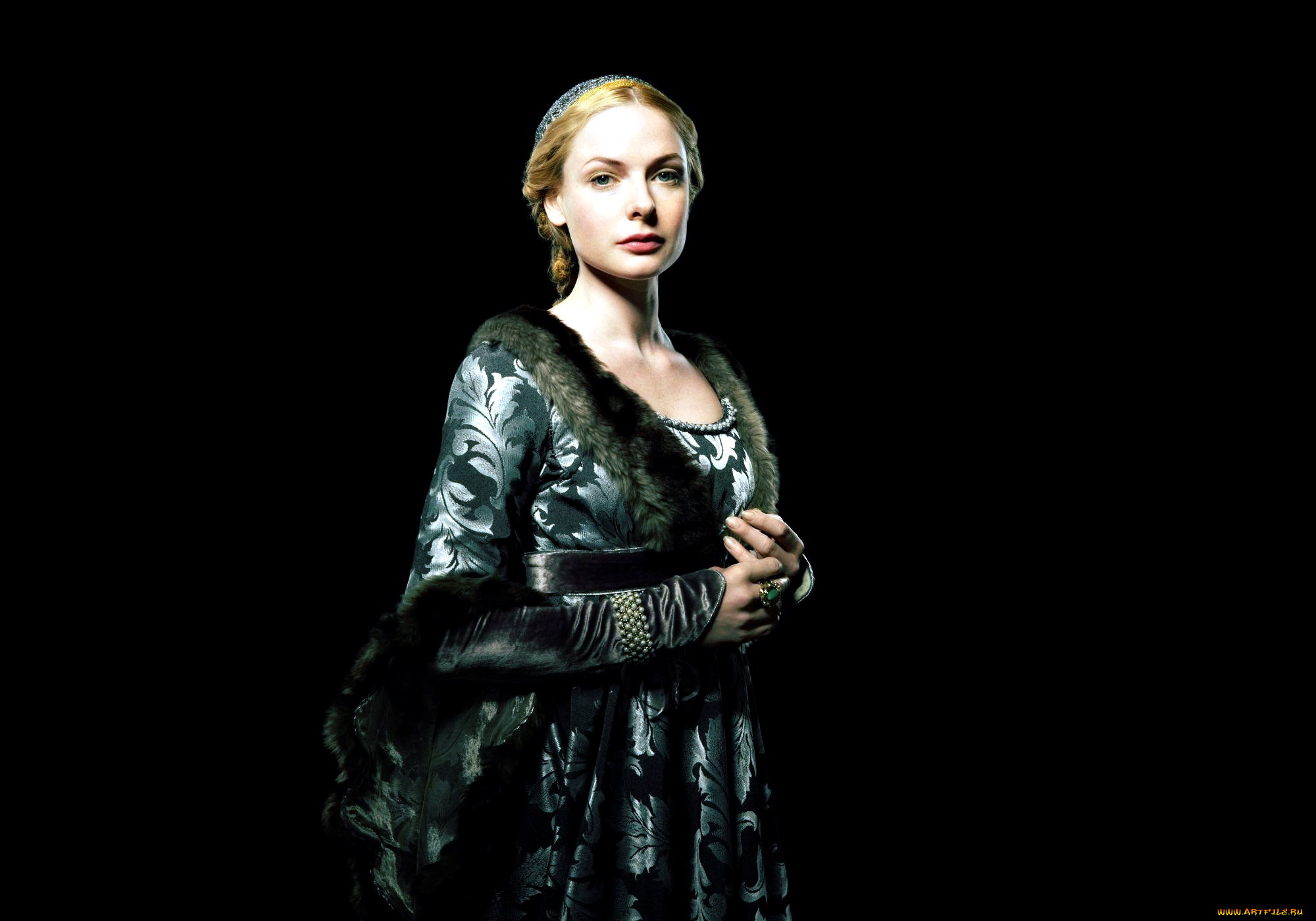 the white queen,  , rebecca, ferguson, queen, elizabeth